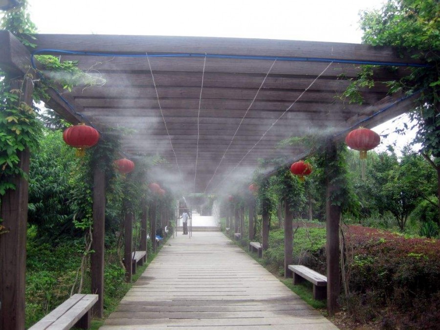 四川戶(hù)外噴霧降溫造景設(shè)備